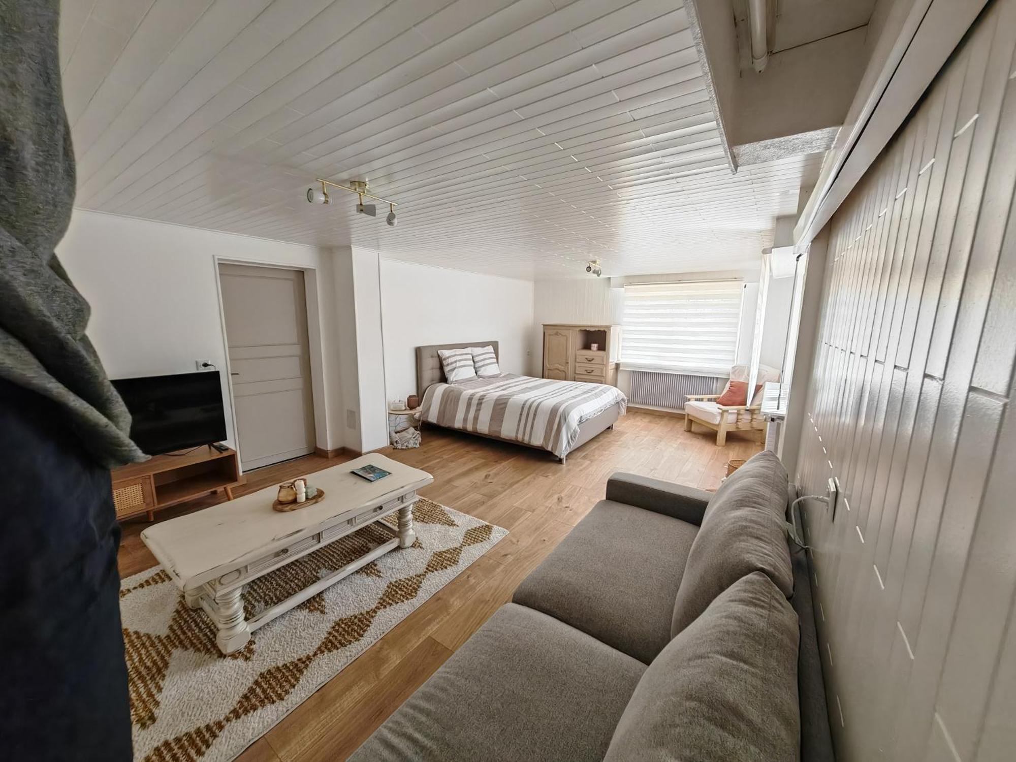 Appartement " Le Chardonneret " Issenheim Bagian luar foto
